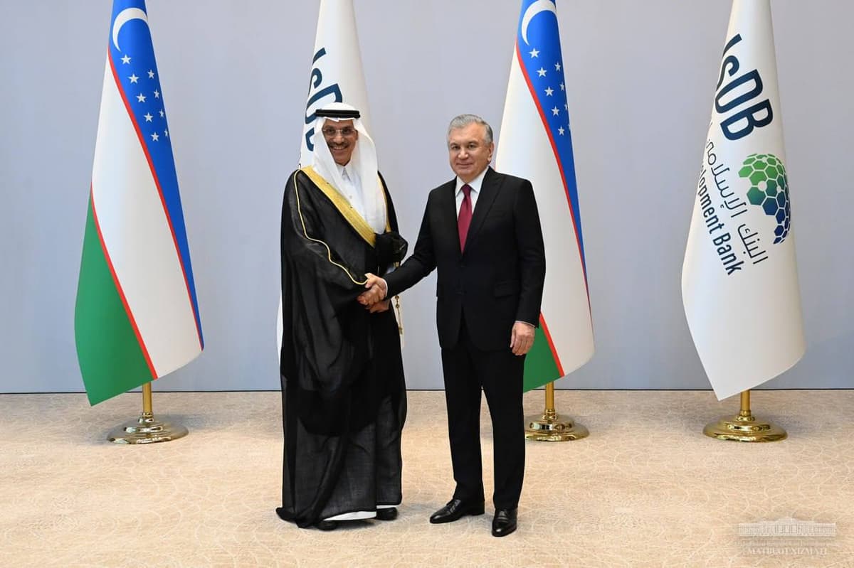 Shavkat Mirziyoyev ITB bilan yangi sheriklik dasturini birga amalga oshirish muhimligini qayd etdi