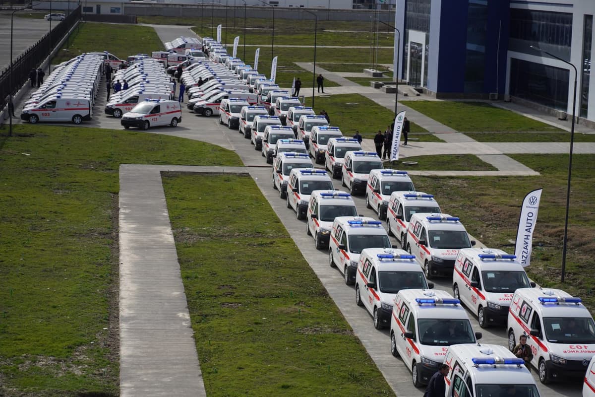 Foto: «Tez yordam» uchun yana 100 dan ortiq Volkswagen Caddy taqdim etildi