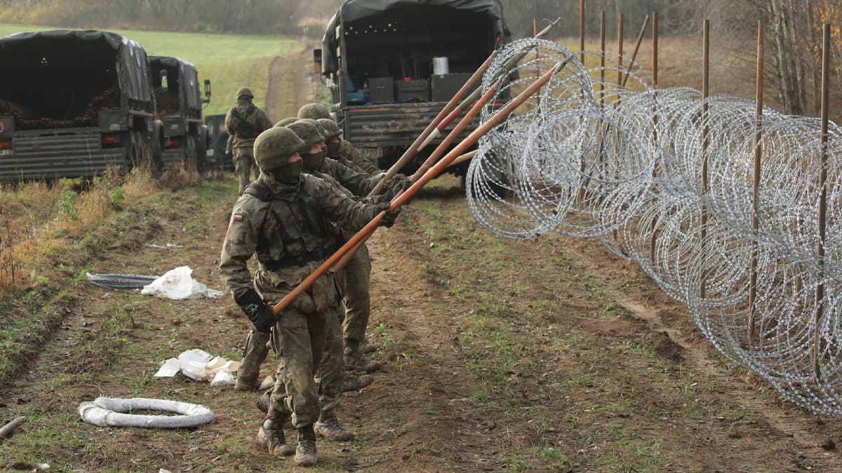 Polsha migratsiya inqirozi xavfi sabab Rossiya bilan chegarada devor qurmoqchi