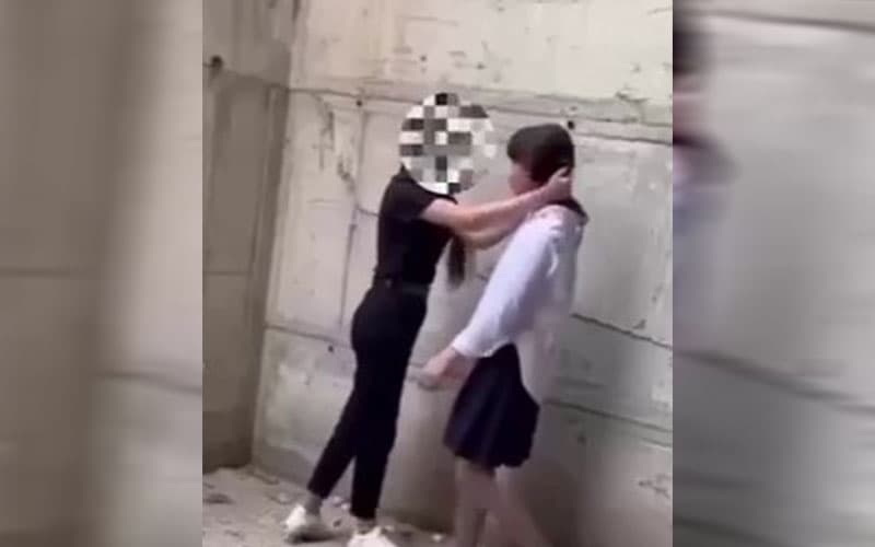 «Qizlar o‘rtasidagi mish-mish sabab shu holat yuzaga kelgan» - Yangihayotda «samosud» yuzasidan izoh berildi