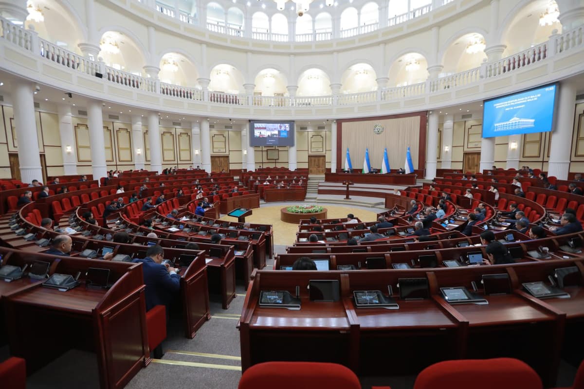 Oliy Majlis ma’muriy va jinoiy javobgarlik kodekslariga qo‘shimchalar kiritishni ko‘rib chiqmoqda