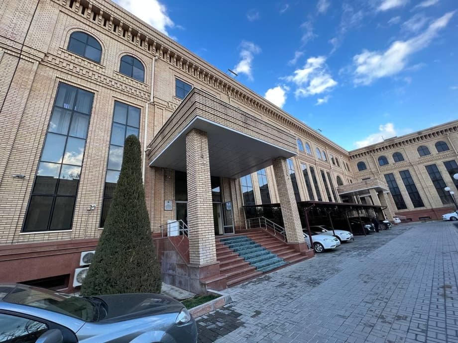 AKTV va Aloqabank binolarining Aloqabank krediti hisobiga sotilishi bekor qilingan - MB raisi