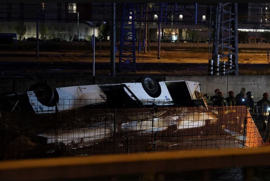 Venetsiyada avtobus ishtirokidagi YTHda 20 dan ortiq kishi halok bo‘ldi
