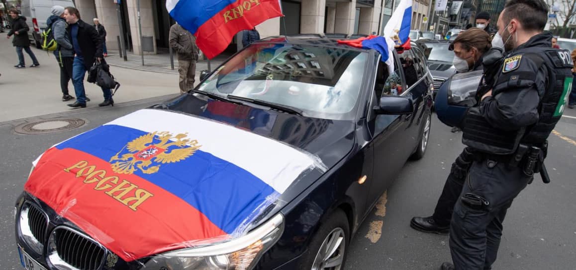 Berlinda 8-9 may kunlari Rossiya va Ukraina bayroqlarini namoyish qilish taqiqlandi