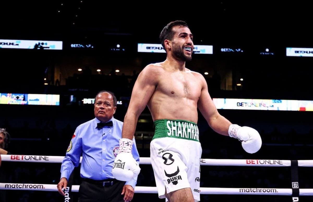 Shahram G‘iyosov WBA Eliminator jangida yengilmas raqibini mag‘lub etdi