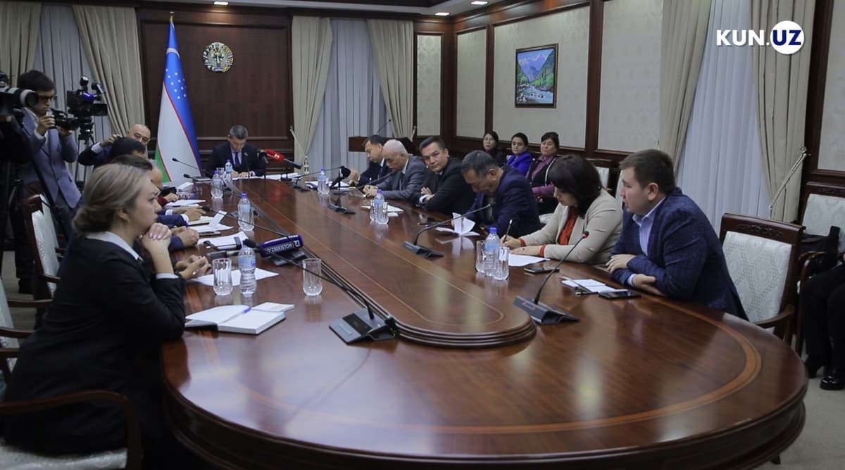Jurnalistlarni himoyalashga oid qonun loyihasi “3 yoshga to‘ldi”. Uni kim o‘tkazmayapti?