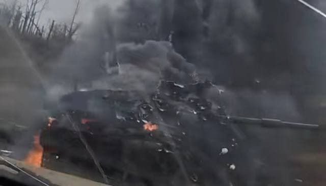 Challenger tanki tarixda ilk bor dushman o‘qi bilan yo‘q qilindi. Bu Ukraina janubida ro‘y bergan