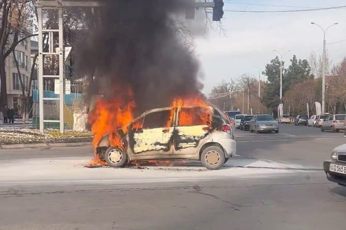 Video: Toshkentda Matiz yonib ketdi