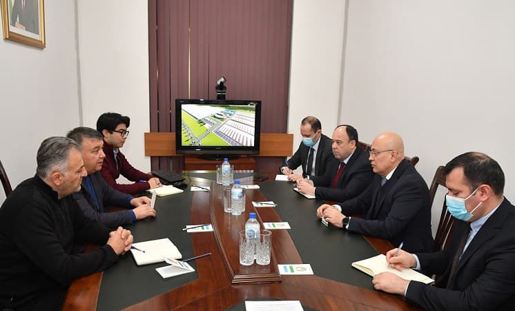 O‘zbekistonning xorijdagi elchixonalari gul yetishtirish sohasiga xorijiy sarmoyalarni jalb etishni boshlaydi