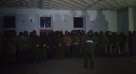 «Tahqirlashdi va xo‘rlashdi». Putinga shikoyat yozish safarbar qilinganlarga hech qanday yordam berilmayapti