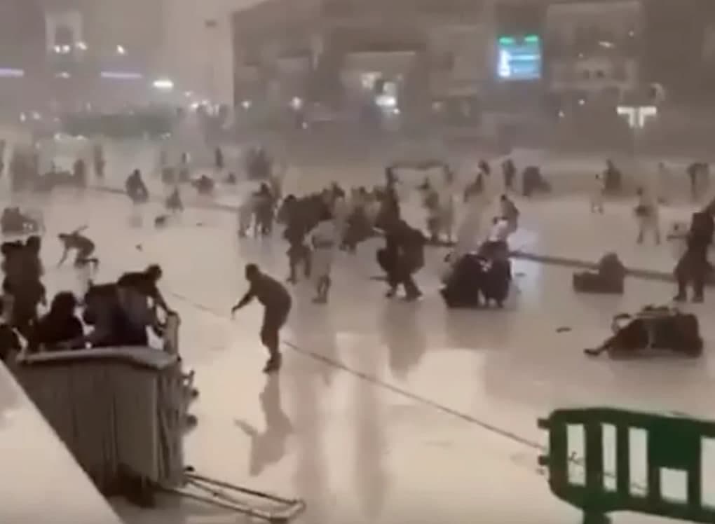 Makka shahriga kuchli bo‘ron yopirildi
