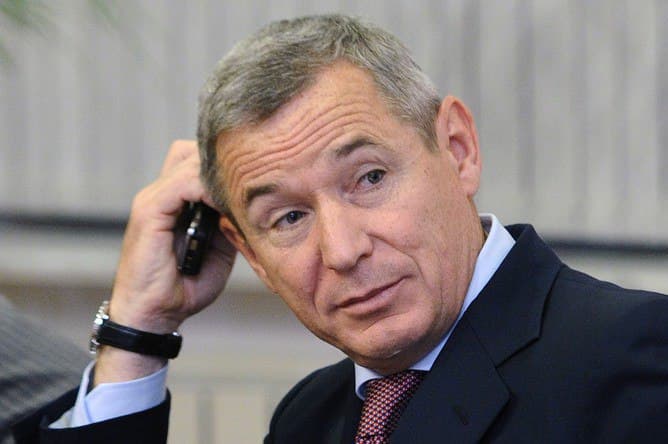 2022 yildan beri oltinchi milliarder Rossiya pasportidan voz kechdi