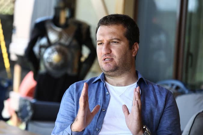 “Mendirman Jaloliddin”dan so‘ng Mehmet Bozdag‘ Amir Temur, Mirzo Ulug‘bek haqida ham serial olmoqchiligini ma’lum qildi