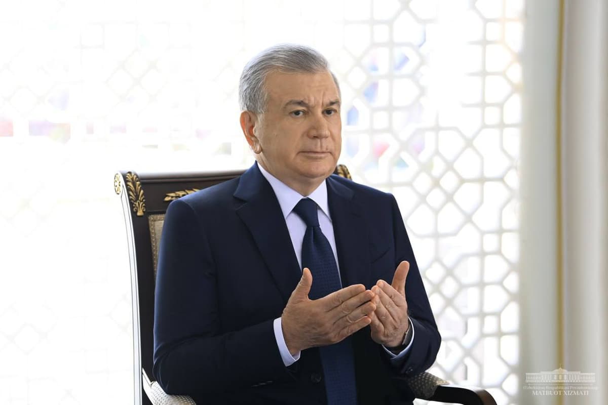 Shavkat Mirziyoyev visits Samarkand, pays tribute to Islam Karimov's memory