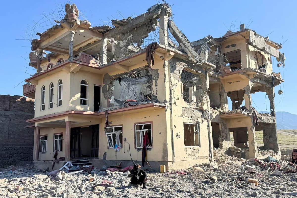 Pokiston yana Afg‘onistonga hujum qildi